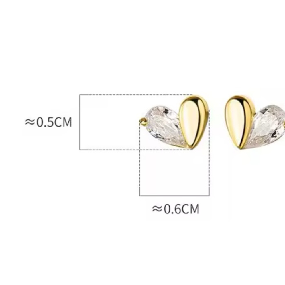 COPY - Real 925 Sterling Silver Zircon Heart Stud Earrings - Picture 4 of 4